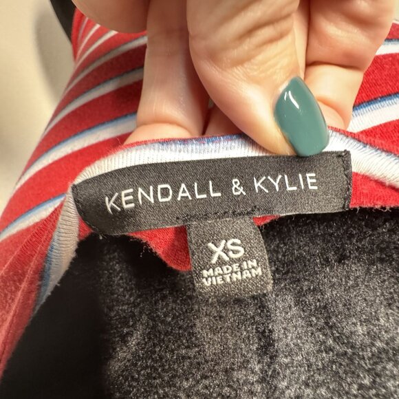 Kendall & Kylie XS Red White & Blue‎ Striped Crop Tank Top - Picture 4 of 5